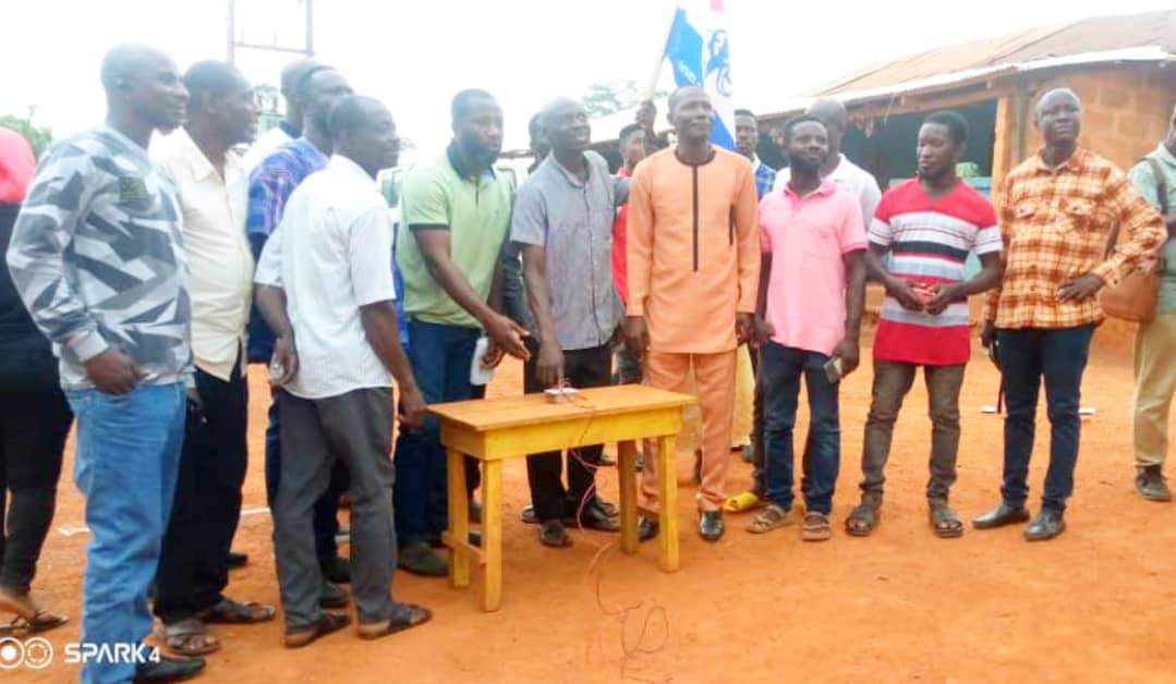 Akrofuom MP commissions electrification project for 9 communities