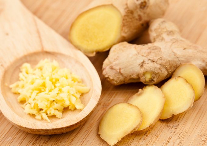 Amazing benefits of ginger for hair growth and tips to use it in