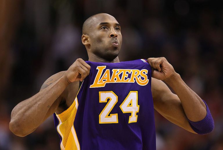 Kobe Bryant to be inducted into NBA's Hall of Fame