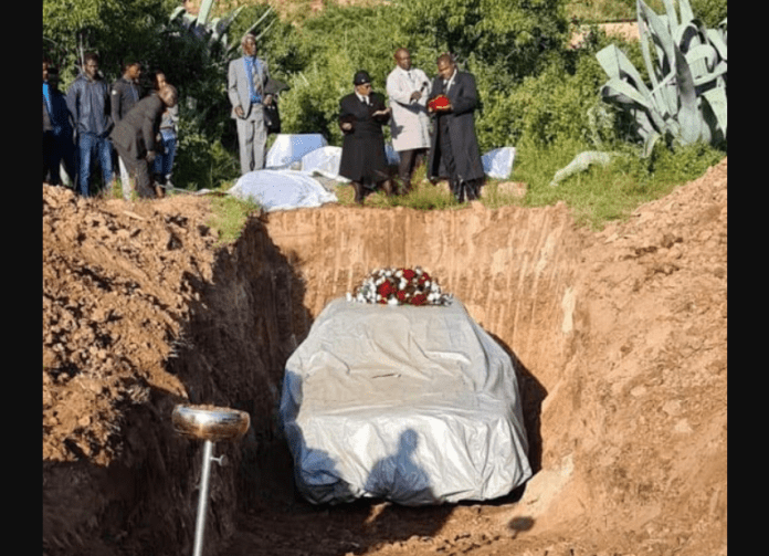 Apparently, two years ago Tshekedi Pitso shocked his family when he told them he wanted to be buried inside his favourite car.