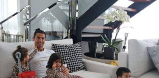 Ronaldo and his kids