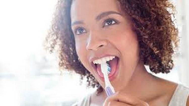 Should You Brush Your Teeth Before Or After Breakfast? - Adomonline.com