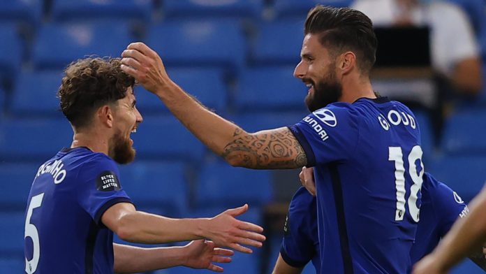 Chelsea striker Olivier Giroud (R) celebrates scoring with Jorginho. Image credit: Getty Images