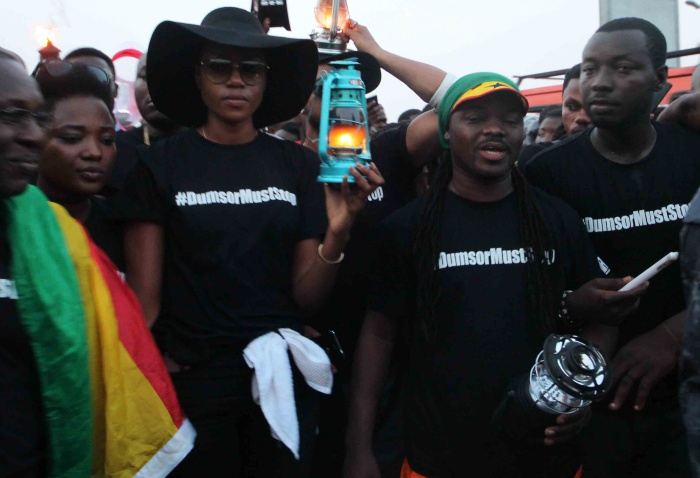 Yvonne Nelson with some industry players protest against load shedding exercise in 2016