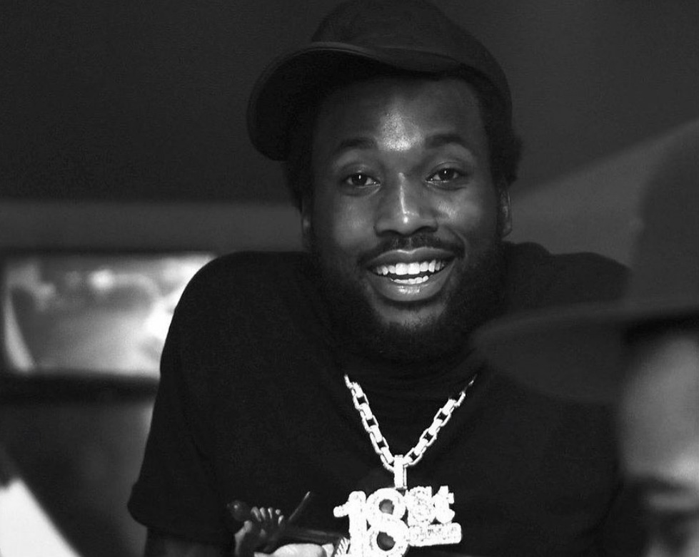 Meek Mill to buy a new mansion in Ghana - Adomonline.com