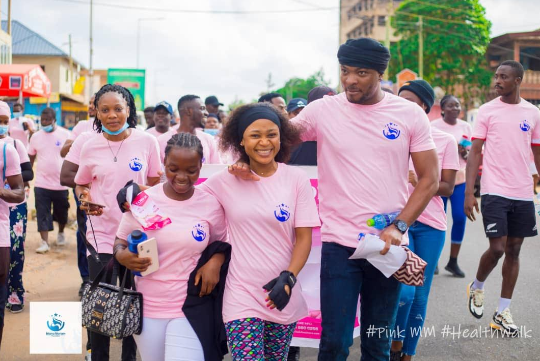 habiba-sinare-makes-history-with-biggest-breast-cancer-health-awareness