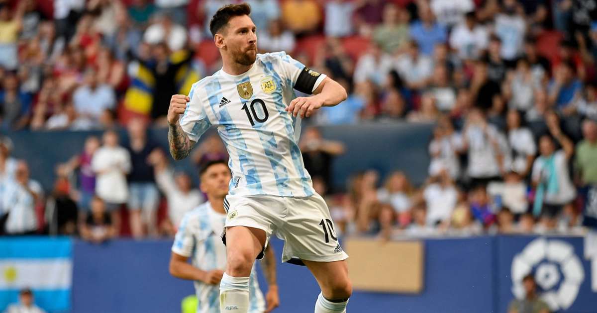 Lionel Messi scores all five goals as Argentina thrash Estonia in