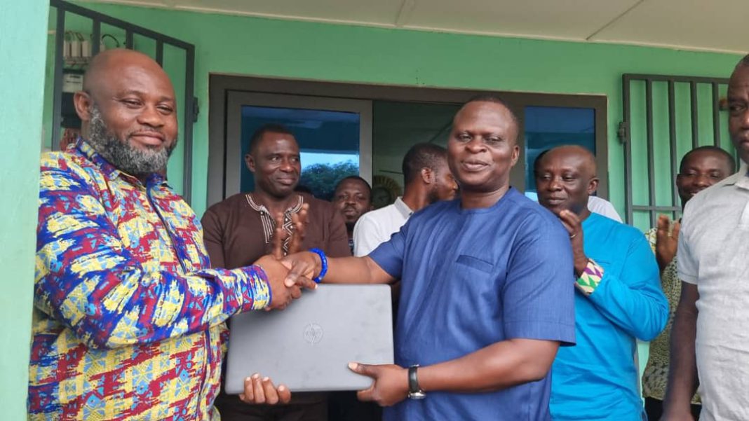 Krachi Nchumuru MP donates laptops, desktop to health directorate ...