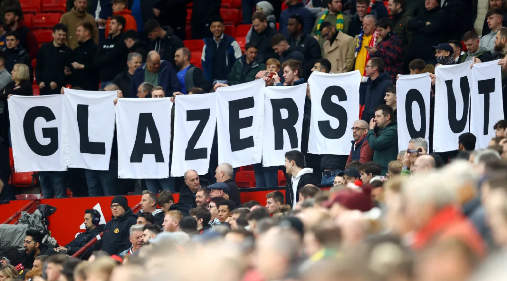 Man Utd Fans Plan Anti-Glazer Protest Ahead Of Liverpool Clash - Adomonline.com