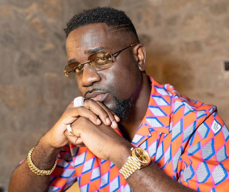 Check out how much Sarkodie invested in 'Labadi' music video ...