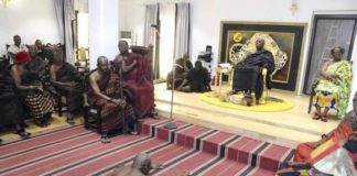 Okyenhene destools Benkumhene over galamsey