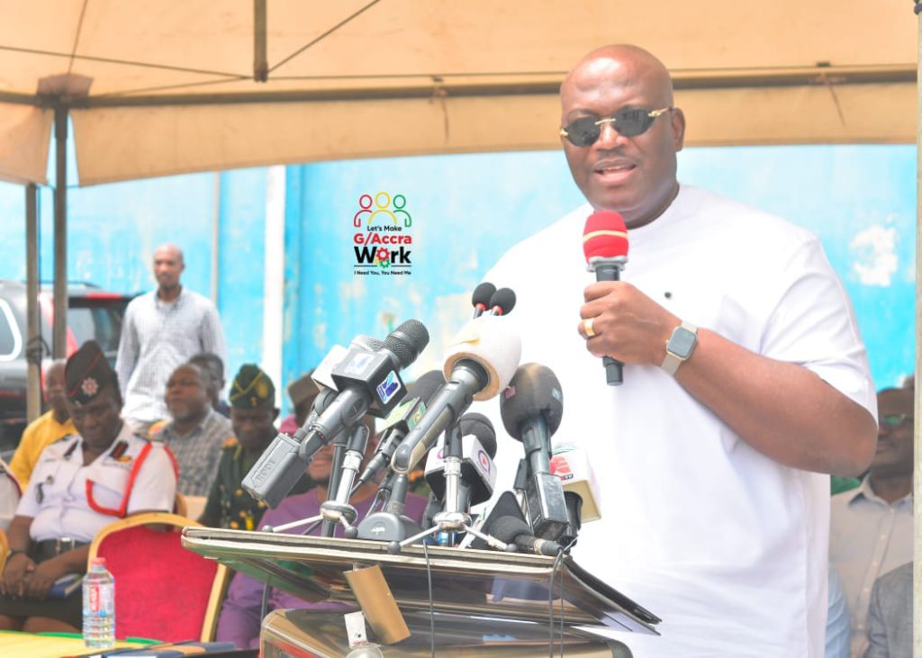 Henry Quartey takes Operation Clean Your Frontage to Tema - Adomonline.com