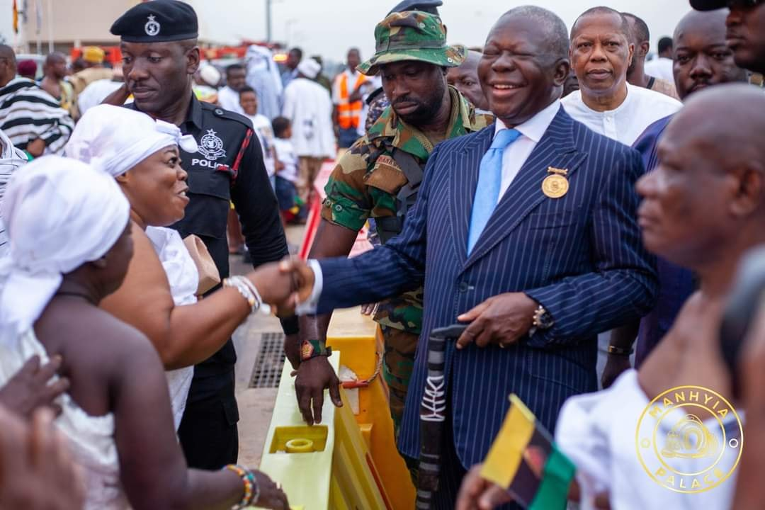 Rousing welcome for Otumfuo, Lady Julia [Photos] - Adomonline.com