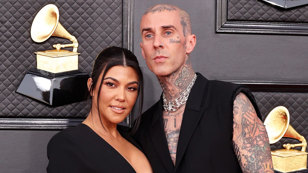 Kourtney Kardashian, 44, expecting first child with Travis Barker ...