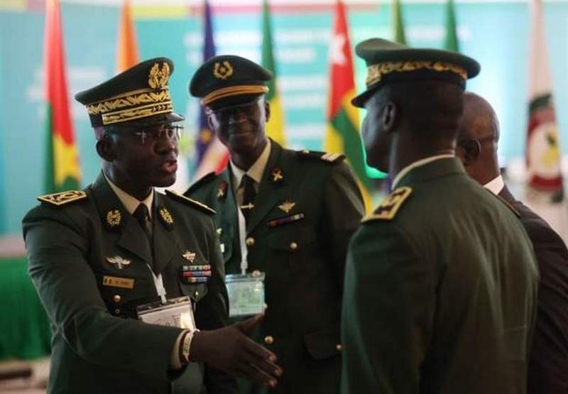 ECOWAS Army Heads To Meet In Ghana Amid Niger Intervention Plans ...