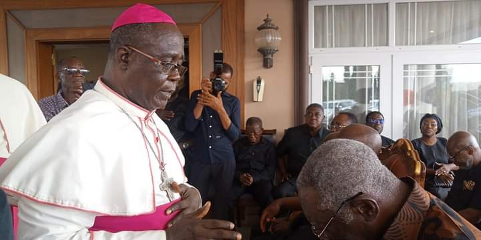 Catholic Bishops pray for Kufuor [Photos] - Adomonline.com