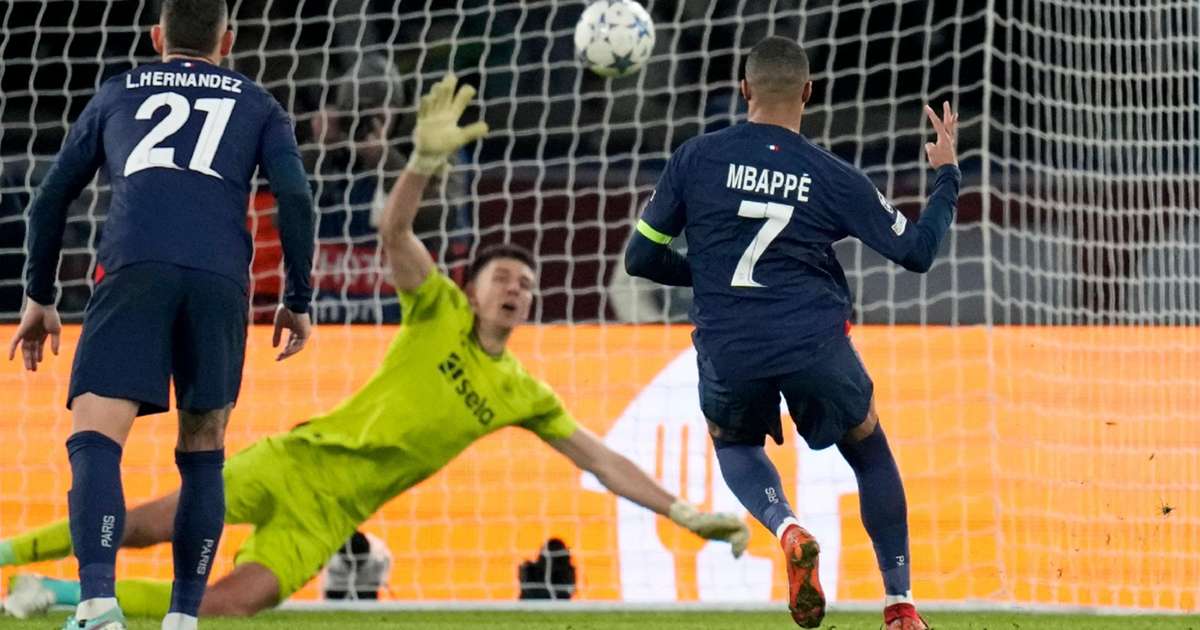 VAR involved in controversial PSG penalty call stood down from duty ...