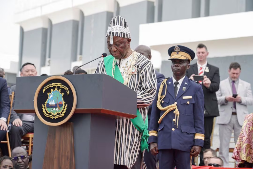 Liberian President cuts his salary by 40% - Adomonline.com