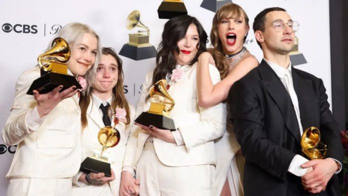 Red carpet and ceremony at Grammy Awards