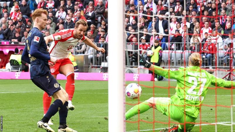 Harry Kane sets hat-trick record as Bayern win 8-1 against Mainz ...