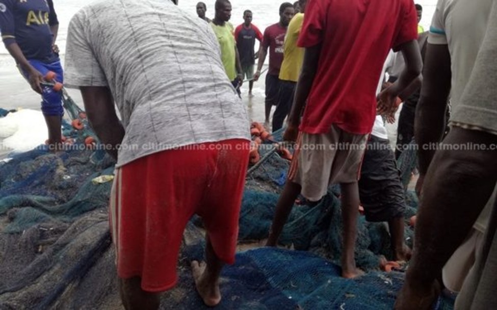 Tidal waves: Over 25 canoes destroyed near Jamestown Fishing Harbour