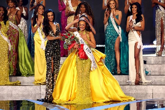 Noelia was crowned Miss USA in September 2023, but has resigned. Credit: Chelsea Lauren/Shutterstock