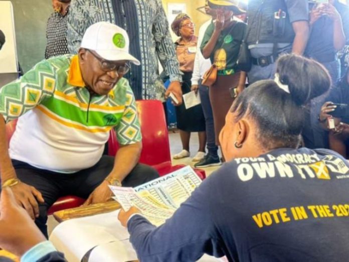 Jacob Zuma votes after being barred from running himself