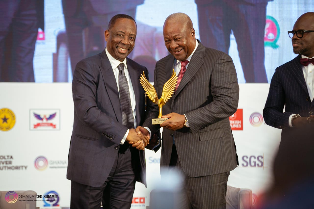 KGL’s Alex Dadey adjudged Private Sector CEO of the Year at 8th Ghana ...