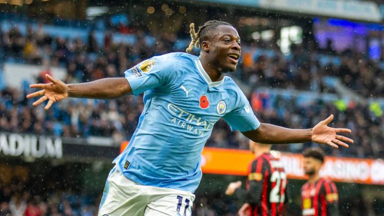 I speak Twi - Man City forward reveals Ghanaian background - Adomonline.com