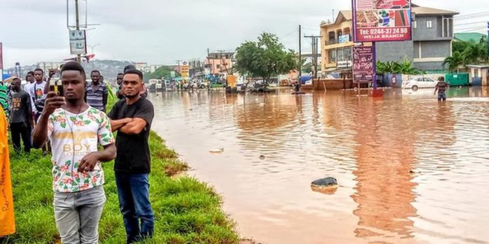 Kasoa-Mallam Highway flood
