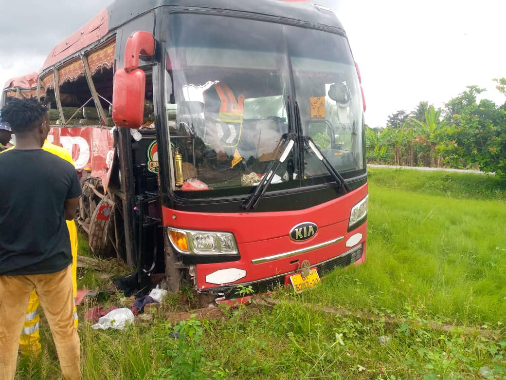 One reported dead, others injured in accident on Accra-Kumasi Highway ...