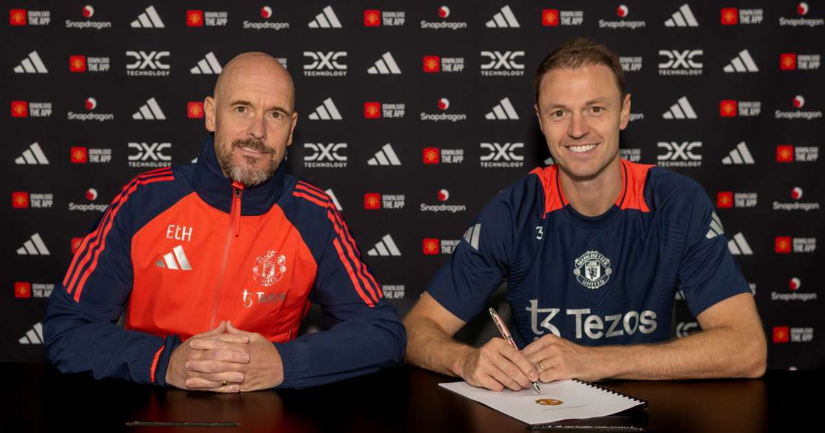 Jonny Evans extends Man Utd stay with one-year extension - Adomonline.com