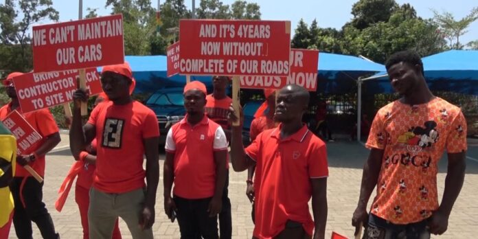 Chiefs, people of Adamorobe picket at Roads Ministry over poor roads