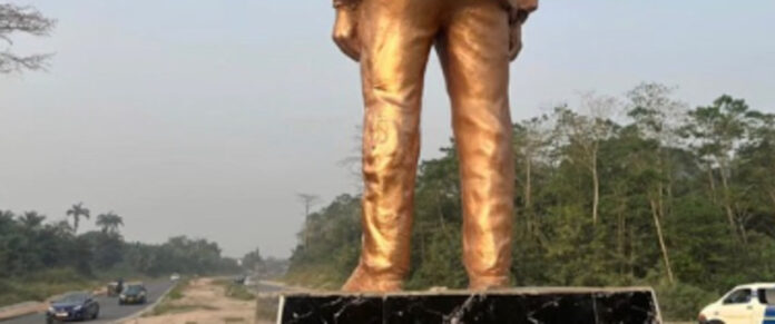 Akufo-Addo’s damaged statue in Effia-Nkwanta restored