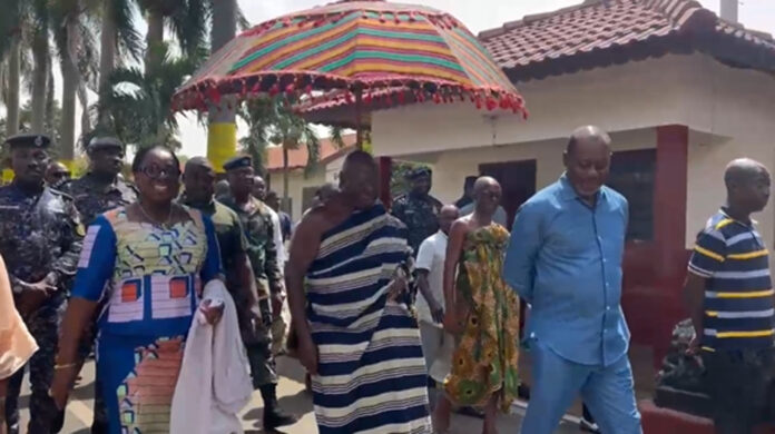 NAPO accompanies Asantehene to cast his vote