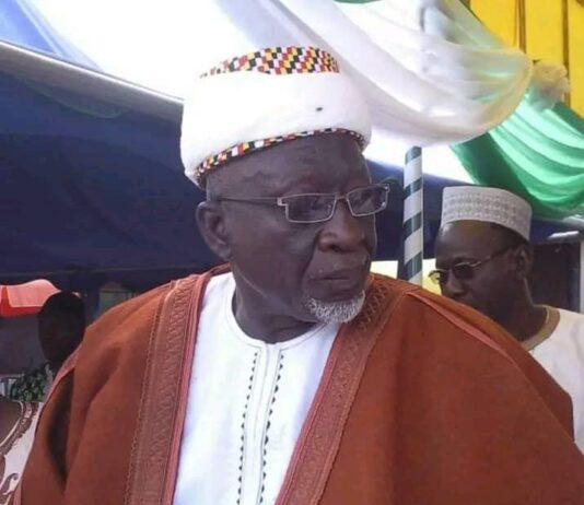 e Bono Regional Chief Imam, Sheikh Alhaji Umar Abdul Kadir Coulibaly,