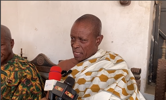 Banda Traditional Council chief's palace, Nana Pɛ Aboatea, acting president of the traditional council and Banmuhene of Banda